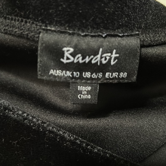 Bardot Black Stretch Velvet Cocktail Dress Size 6 - Picture 3 of 7